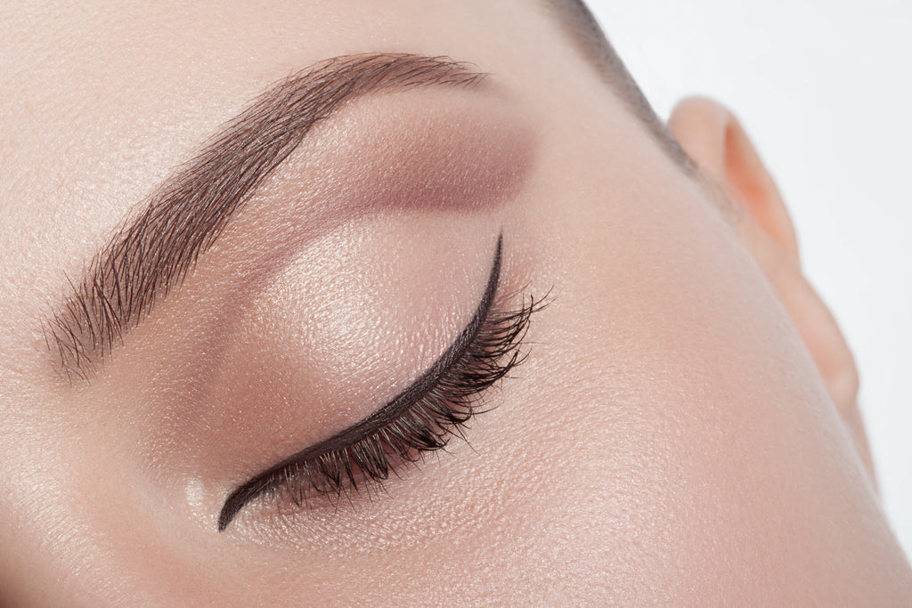 HOW TO TAKE CARE OF YOUR MAKEUP BRUSHES